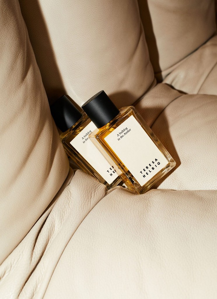 teresa-helbig-bulldog-perfume-1-1024x1408.jpg