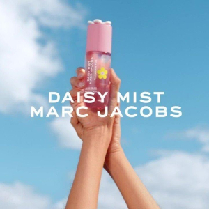 Marc Jacobs представили новую серию Daisy Mist