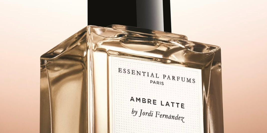 Миндальное молоко и карамель: Ambre Latte от Essential Parfums