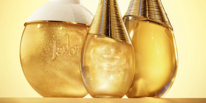 Пополнение во вселенной J'Adore: мерцающий спрей Dior для волос