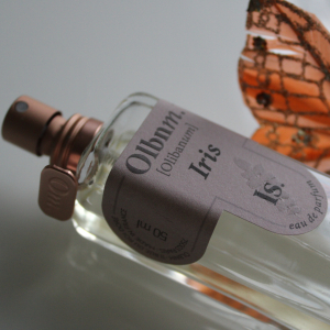 Ирисы в парфюмерии: аристократизм и элегантность или телесность и жар?