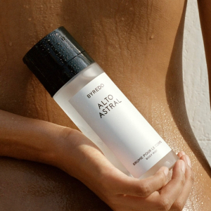 Спреи для волос Byredo: знаковые ароматы в новом формате