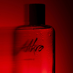 Захватывающая острота и знойность в новом аромате Heat от Akro